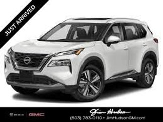 Used 2023 Nissan Rogue SV image 1