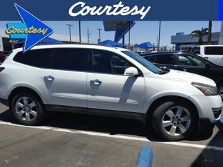 Used 2016 Chevrolet Traverse LT w/ Style and Technology Package image 1