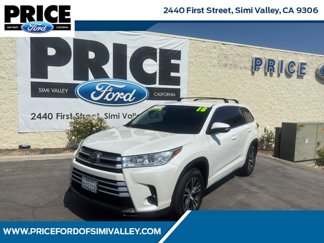 Used 2018 Toyota Highlander LE image 1