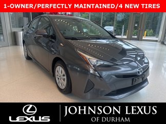 Used 2016 Toyota Prius Two image 1