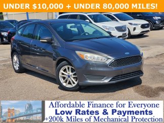 Used 2015 Ford Focus SE image 1