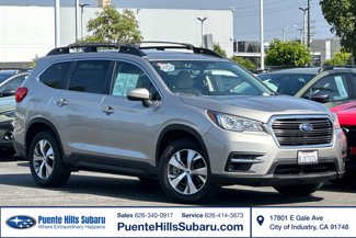 Used 2019 Subaru Ascent Premium image 1