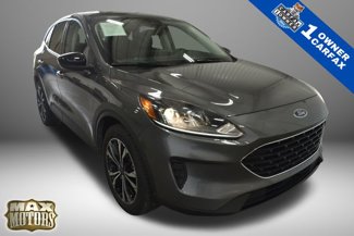 Used 2021 Ford Escape SE w/ SE Sport Appearance Package image 1
