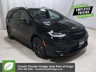 New 2025 Chrysler Pacifica Select image 1