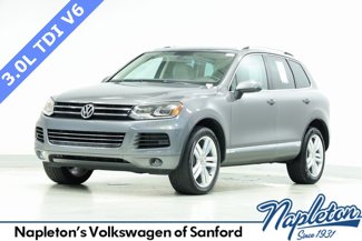 Used 2013 Volkswagen Touareg TDI image 1