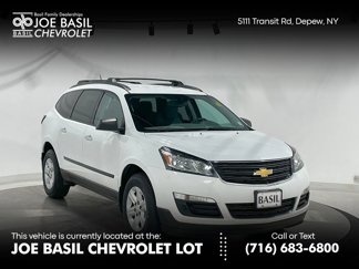 Used 2017 Chevrolet Traverse LS image 1