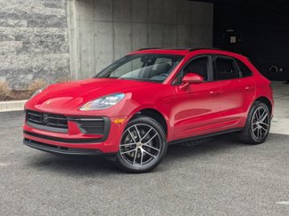 New 2025 Porsche Macan image 1