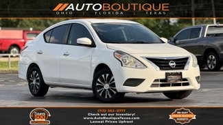 Used 2019 Nissan Versa SV image 1