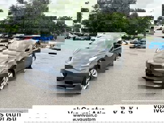 Used 2020 Tesla Model 3 Standard Range Plus image 1