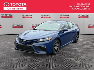 Used 2023 Toyota Camry SE image 1