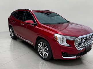 Used 2023 GMC Terrain Denali w/ LPO, Floor Liner Package image 1
