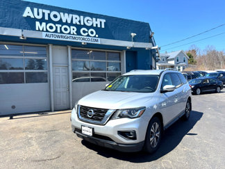 Used 2017 Nissan Pathfinder SV w/ SV Cold Weather Package image 1