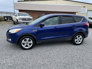 Used 2015 Ford Escape SE image 1