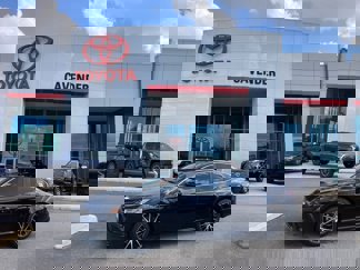 Used 2021 Toyota Camry SE image 1
