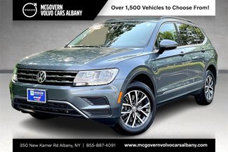 Used 2020 Volkswagen Tiguan SE w/ Panoramic Sunroof Package image 1