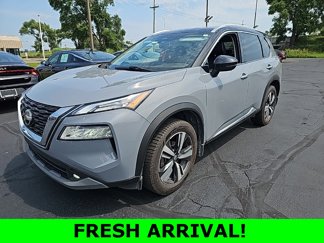 Used 2021 Nissan Rogue SL image 1