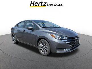 Used 2023 Nissan Versa SV image 1