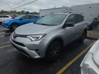 Used 2017 Toyota RAV4 SE image 1