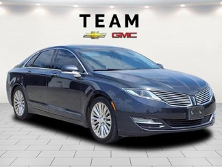 Used 2013 Lincoln MKZ image 1