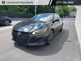 Used 2023 Nissan Altima 2.5 SR image 1