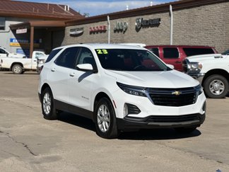 Used 2023 Chevrolet Equinox LT w/ Driver Convenience Package image 1