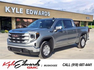 New 2025 GMC Sierra 1500 SLE image 1