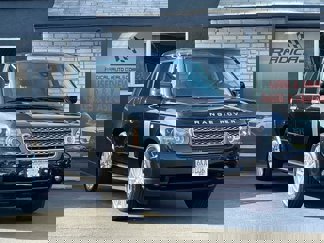 Used 2010 Land Rover Range Rover HSE image 1