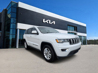 Used 2017 Jeep Grand Cherokee Laredo w/ Quick Order Package 23E image 1