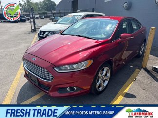 Used 2013 Ford Fusion SE image 1