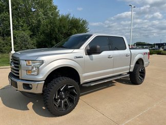 Used 2015 Ford F150 XLT image 1