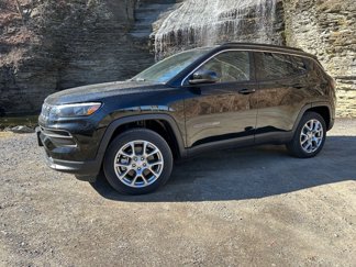 New 2024 Jeep Compass Latitude w/ Sun and Sound Group image 1