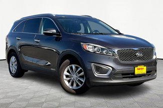 Used 2017 Kia Sorento LX w/ LX V6 Convenience Package 360° Tour