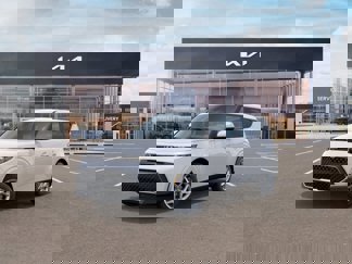 New 2025 Kia Soul LX image 1