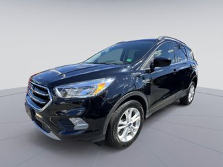 Used 2018 Ford Escape SE w/ SE Sync 3 Package image 1