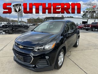 Used 2019 Chevrolet Trax LS image 1