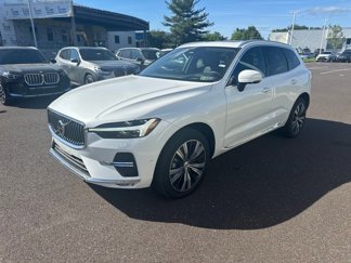Used 2022 Volvo XC60 B5 Inscription w/ Advanced Package image 1