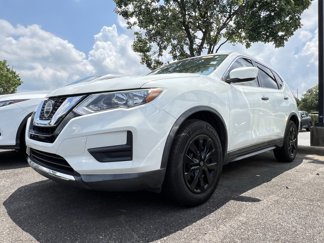 Used 2018 Nissan Rogue S image 1