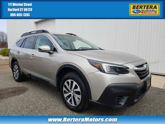 Used 2020 Subaru Outback Premium image 1