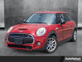 Used 2015 MINI Cooper S image 1