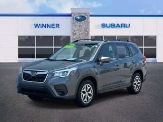Used 2020 Subaru Forester Premium image 1