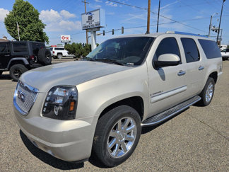 Used 2007 GMC Yukon XL Denali image 1