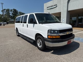 Used 2020 Chevrolet Express 3500 LT w/ LT Preferred Equipment Group image 1