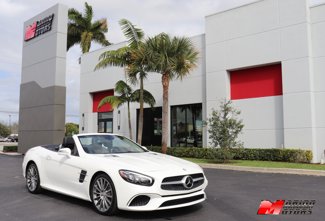 Used 2017 Mercedes-Benz SL 450 image 1