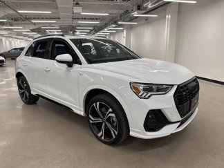 Certified 2024 Audi Q3 2.0T Premium Plus w/ Premium Plus Package image 1