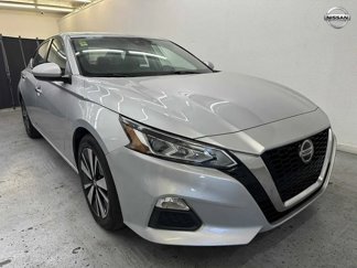 Used 2021 Nissan Altima 2.5 SV image 1