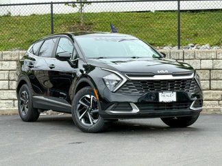 Used 2023 Kia Sportage LX image 1