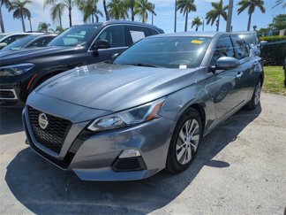 Used 2019 Nissan Altima 2.5 S image 1