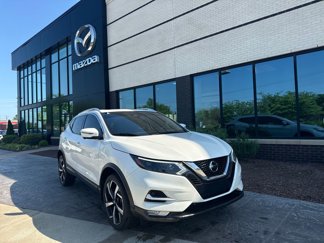 Used 2021 Nissan Rogue Sport SL w/ Premium Package image 1