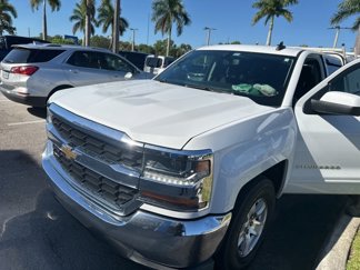 Used 2018 Chevrolet Silverado 1500 LT image 1