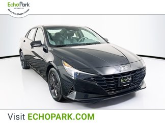 Used 2023 Hyundai Elantra SEL image 1